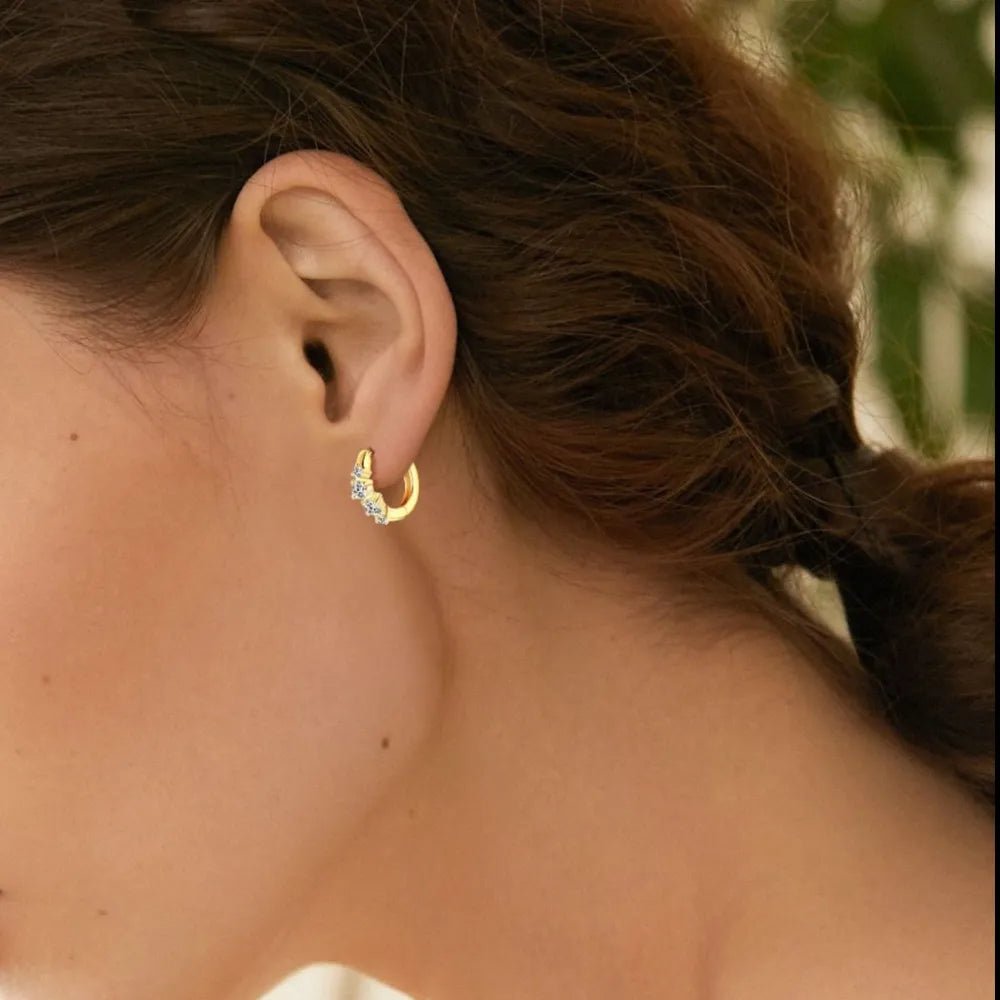 925 Sterling Silver Moissanite Huggie Earrings - 14K Gold Plated - Apparel & Accessories > Jewelry > Earrings | VivaMix Store925 Sterling Silver Moissanite Huggie Earrings - 14K Gold Plated - VivaMix Store