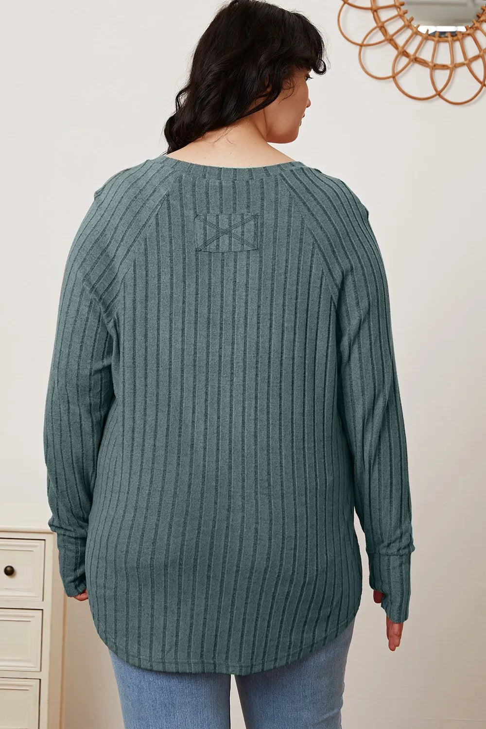 Basic Bae Full Size Ribbed Thumbhole Sleeve T-Shirt - | VivaMix StoreBasic Bae Full Size Ribbed Thumbhole Sleeve T-Shirt - VivaMix Store