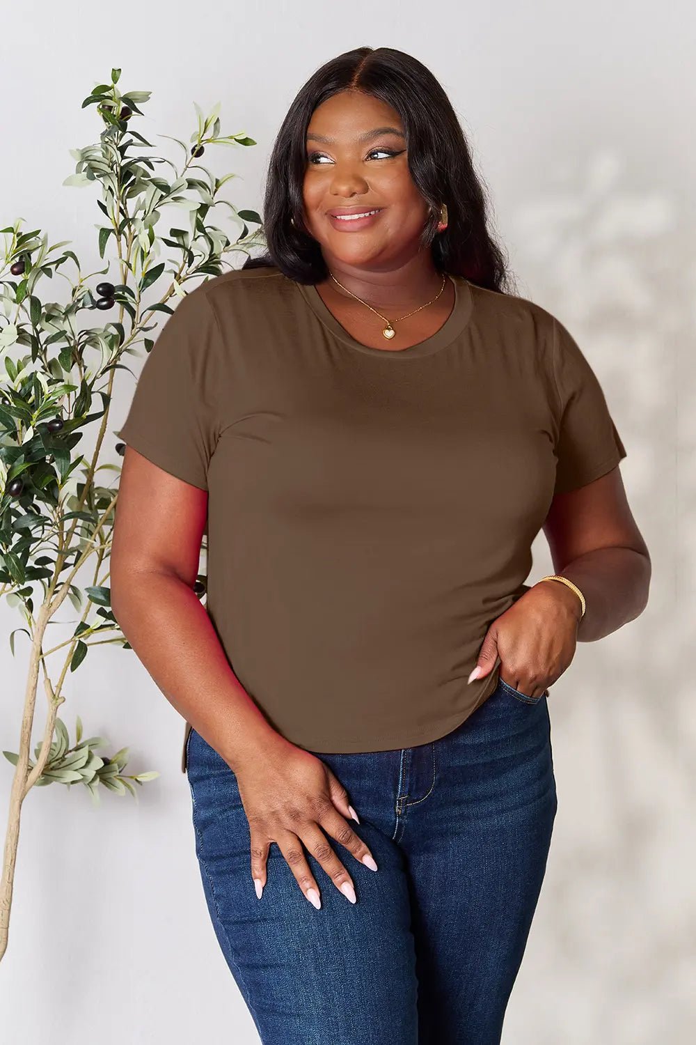 Basic Bae Full Size Round Neck Short Sleeve T-Shirt Plus Size - | VivaMix StoreBasic Bae Full Size Round Neck Short Sleeve T-Shirt Plus Size - VivaMix Store