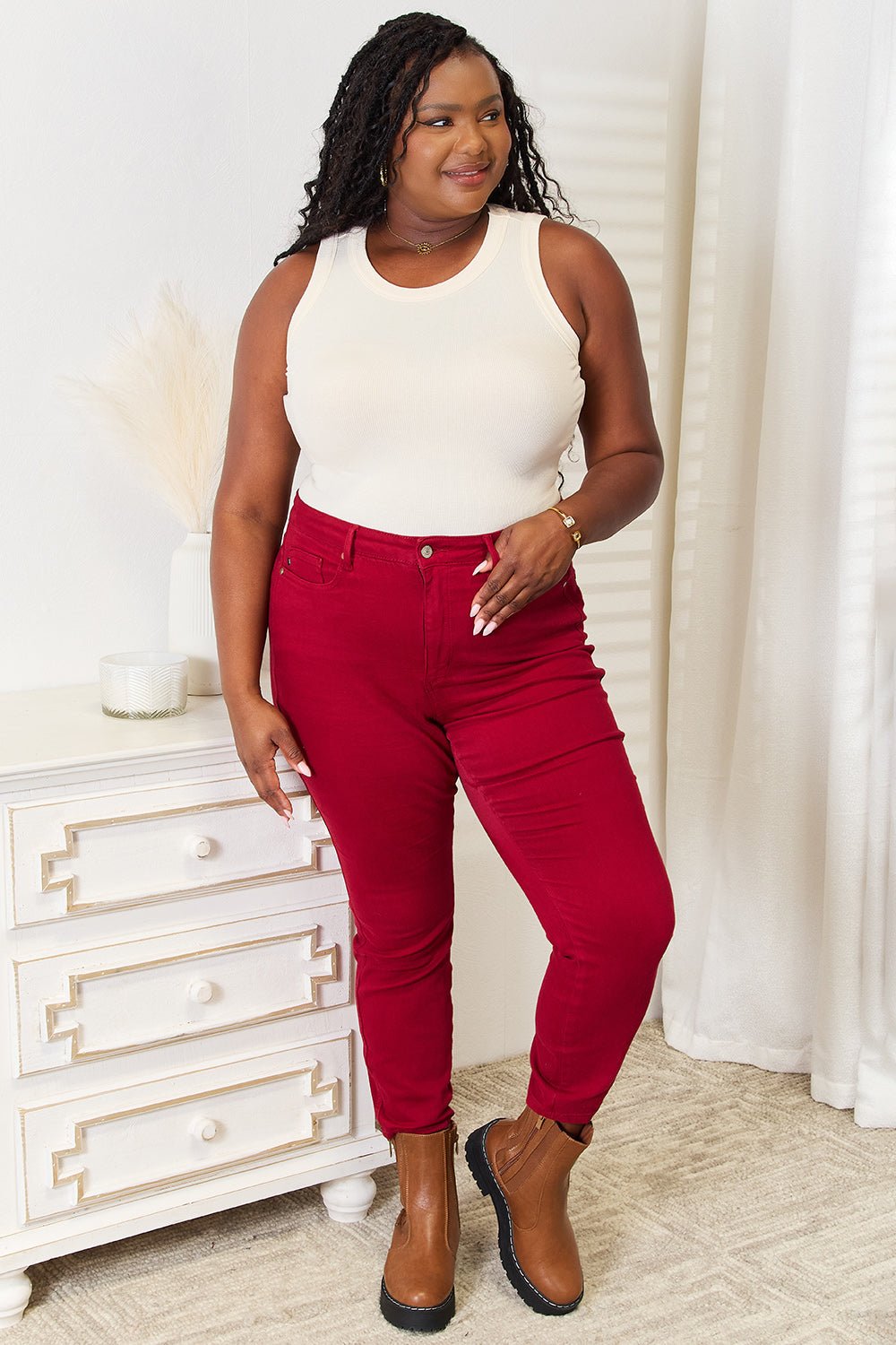 Basic Bae Full Size Round Neck Tank - | VivaMix StoreBasic Bae Full Size Round Neck Tank - VivaMix Store