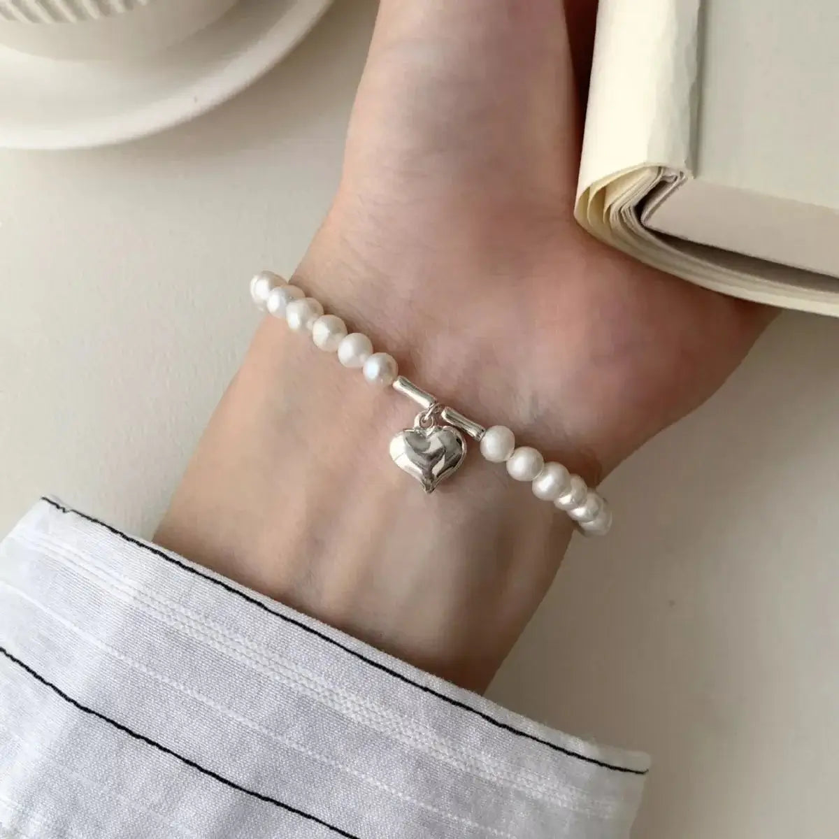Pearl Heart Charm Bracelet - 925 Sterling Silver with Freshwater Pearl - | VivaMix StorePearl Heart Charm Bracelet - 925 Sterling Silver with Freshwater Pearl - VivaMix Store