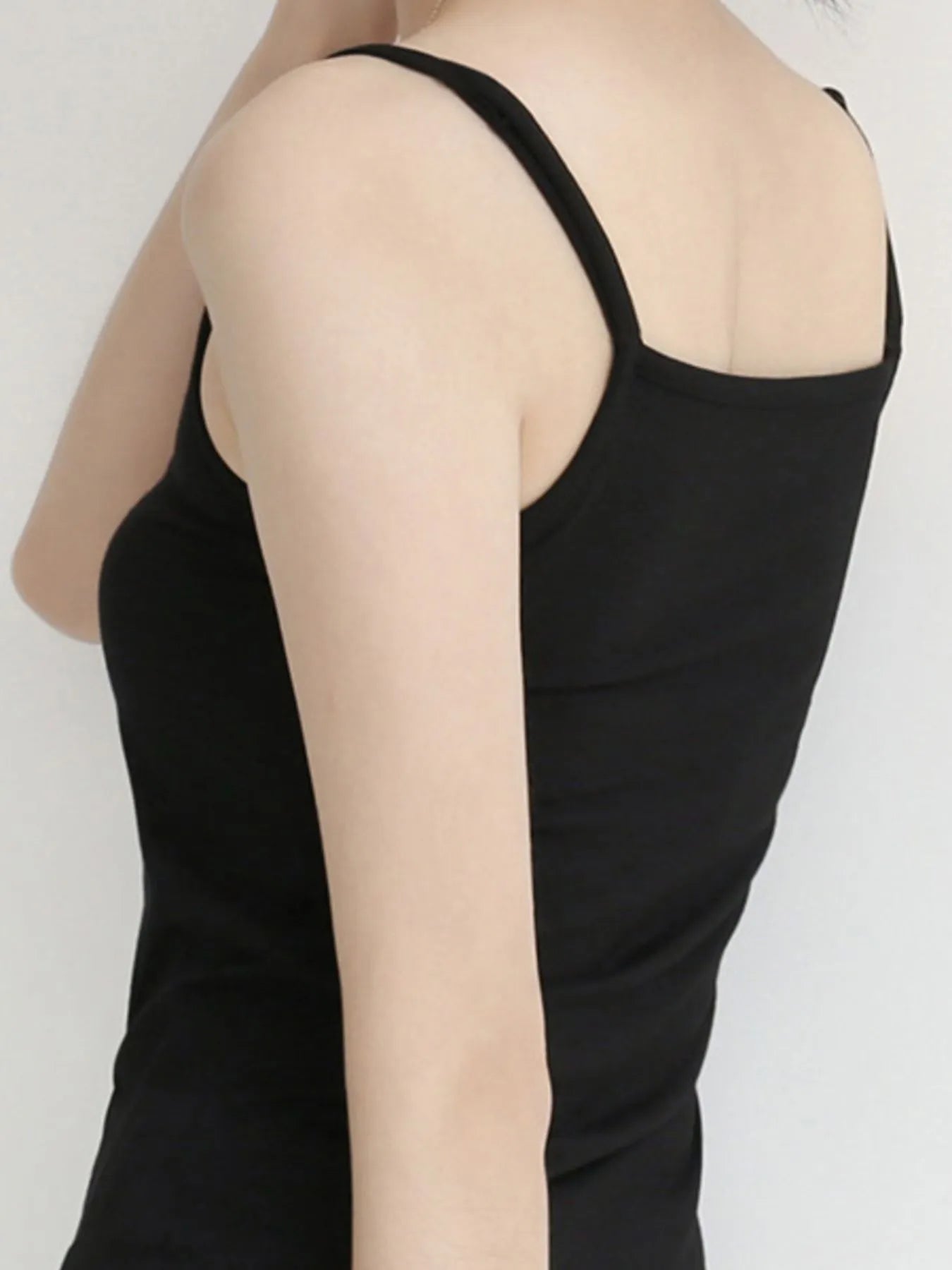 Solid Color Scoop Neck Cami - | VivaMix StoreSolid Color Scoop Neck Cami - VivaMix Store