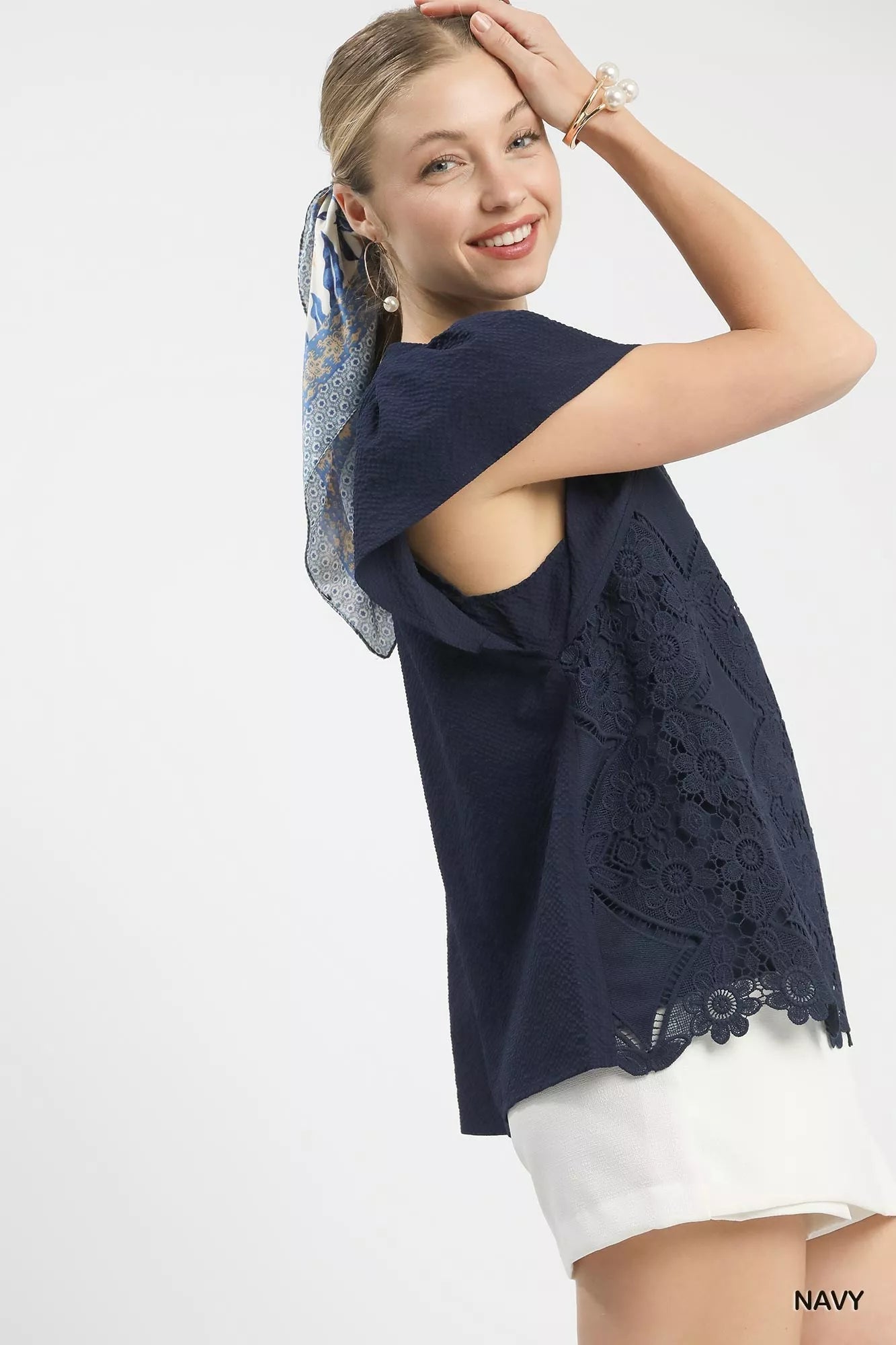 Umgee Floral Lace Overlay Flutter Sleeve Top - | VivaMix StoreUmgee Floral Lace Overlay Flutter Sleeve Top - VivaMix Store