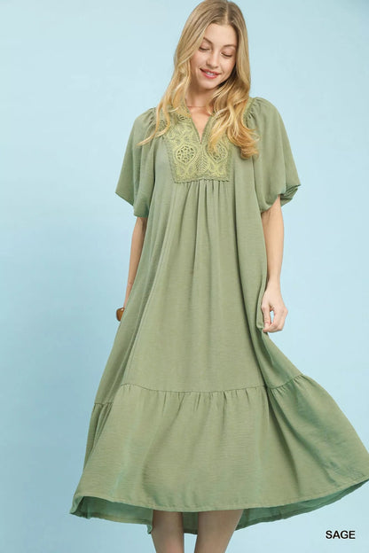 Umgee Puff Sleeve Midi Dress with Lace Detail - | VivaMix StoreUmgee Puff Sleeve Midi Dress with Lace Detail - VivaMix Store