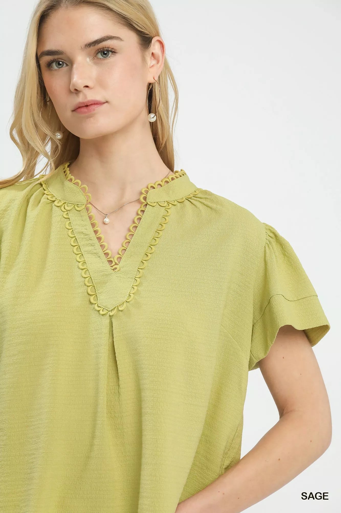 Umgee Seersucker Short Sleeve Top with Lace Trim - | VivaMix StoreUmgee Seersucker Short Sleeve Top with Lace Trim - VivaMix Store