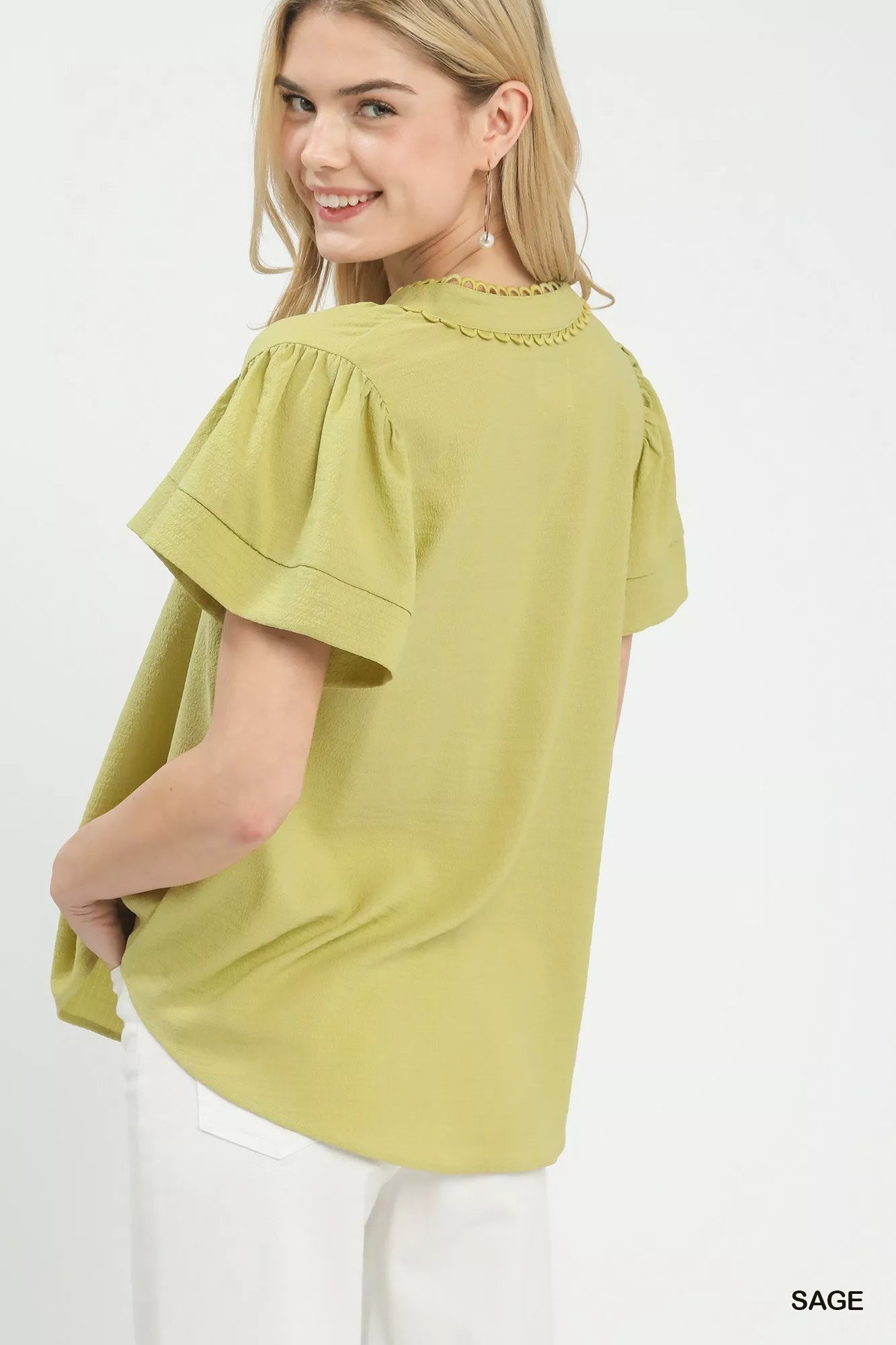 Umgee Seersucker Short Sleeve Top with Lace Trim - | VivaMix StoreUmgee Seersucker Short Sleeve Top with Lace Trim - VivaMix Store
