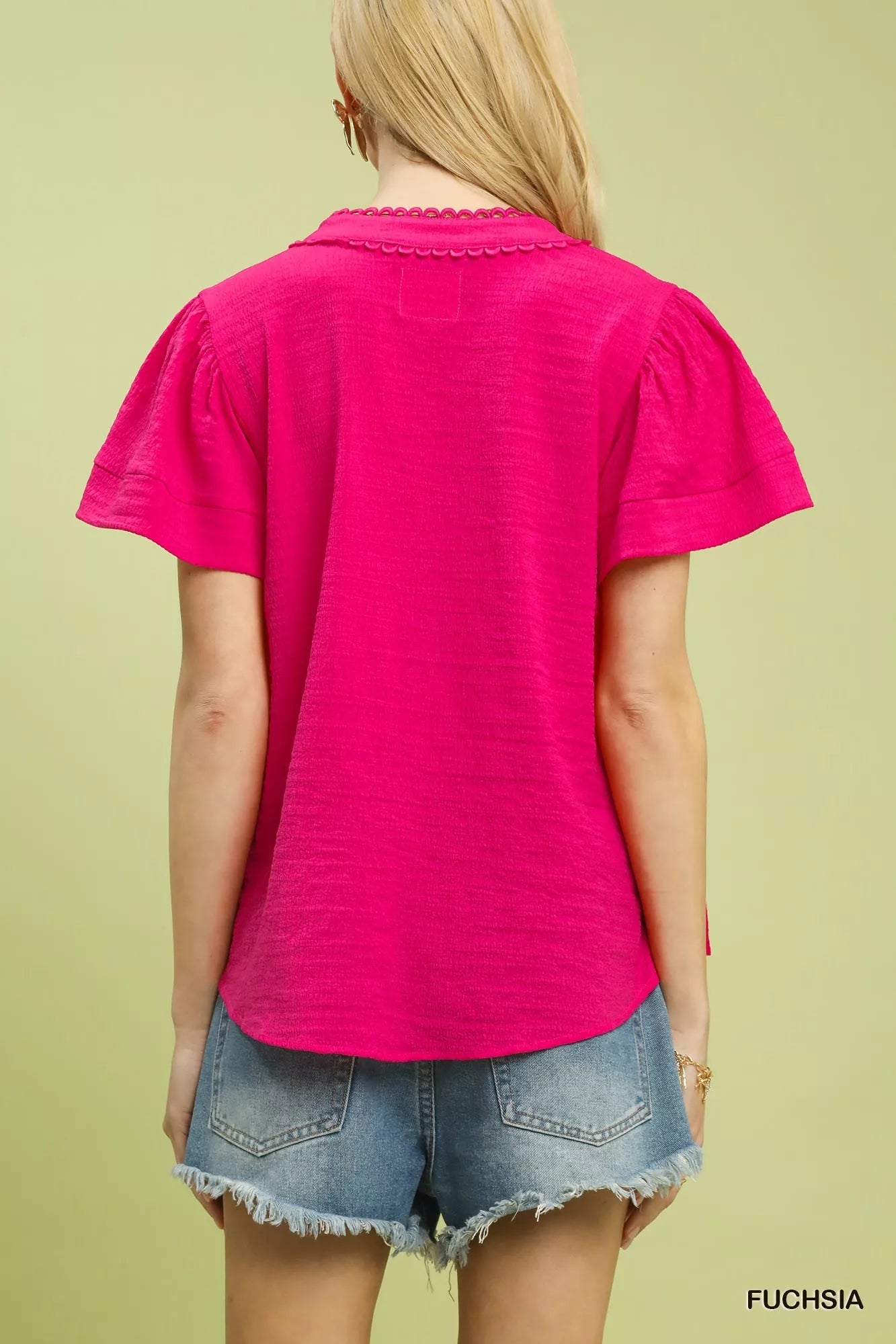 Umgee Seersucker Short Sleeve Top with Lace Trim - | VivaMix StoreUmgee Seersucker Short Sleeve Top with Lace Trim - VivaMix Store